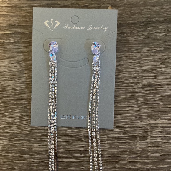 Set of earrings - Picture 3 of 3